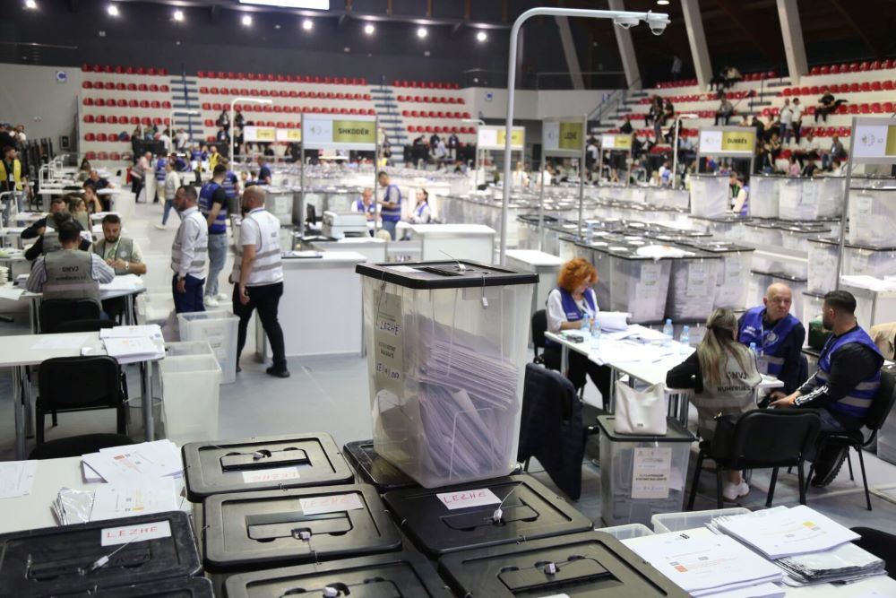 Nis sot rinumërimi i votave, pritet të hapen 44 për qind e kutive në 4 qarqe